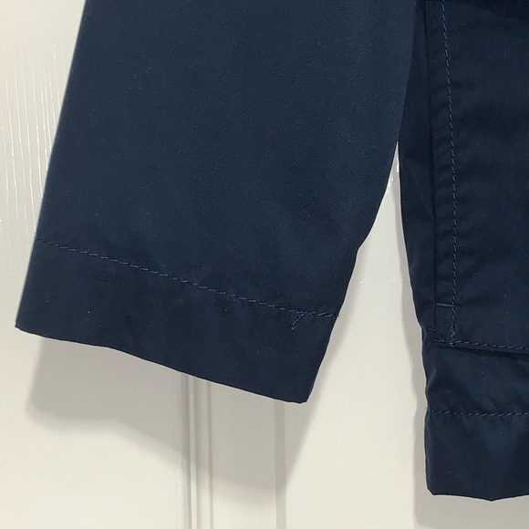 Old Navy boys windbreaker size large (10/12), navy blue, zipper and button-up - Picture 6 of 7